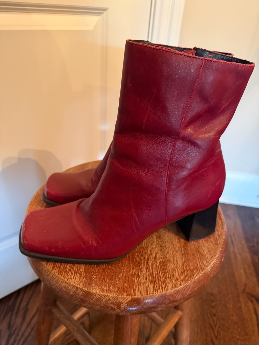 Women's Red Leather Square-Toe Block Heel Ankle Boots